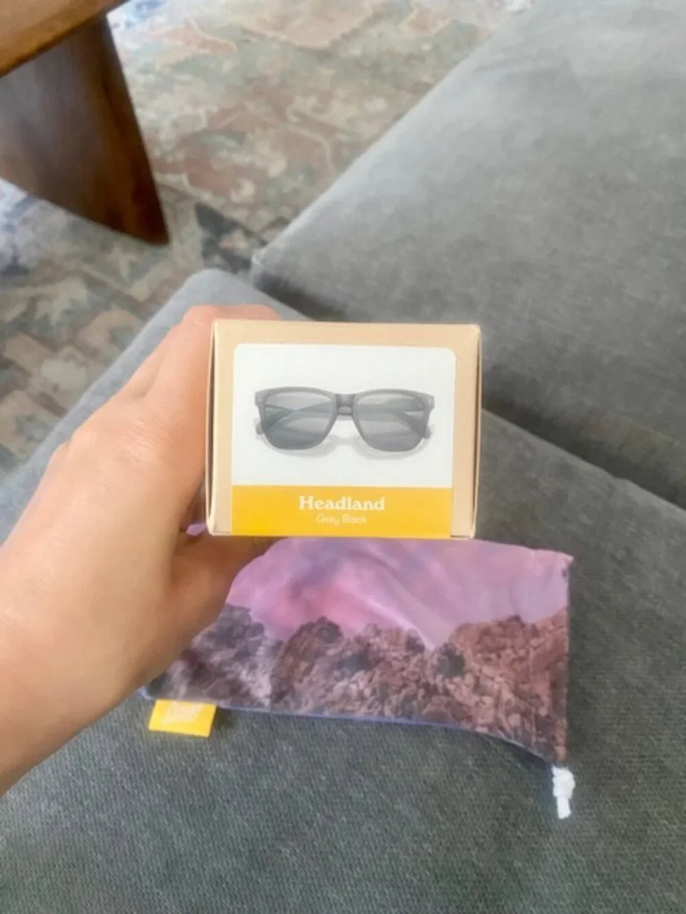 Sunski Polarized Sunglasses - Grey Black